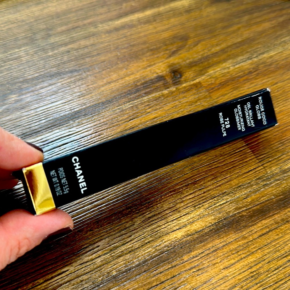 Chanel Rouge Coco Gloss